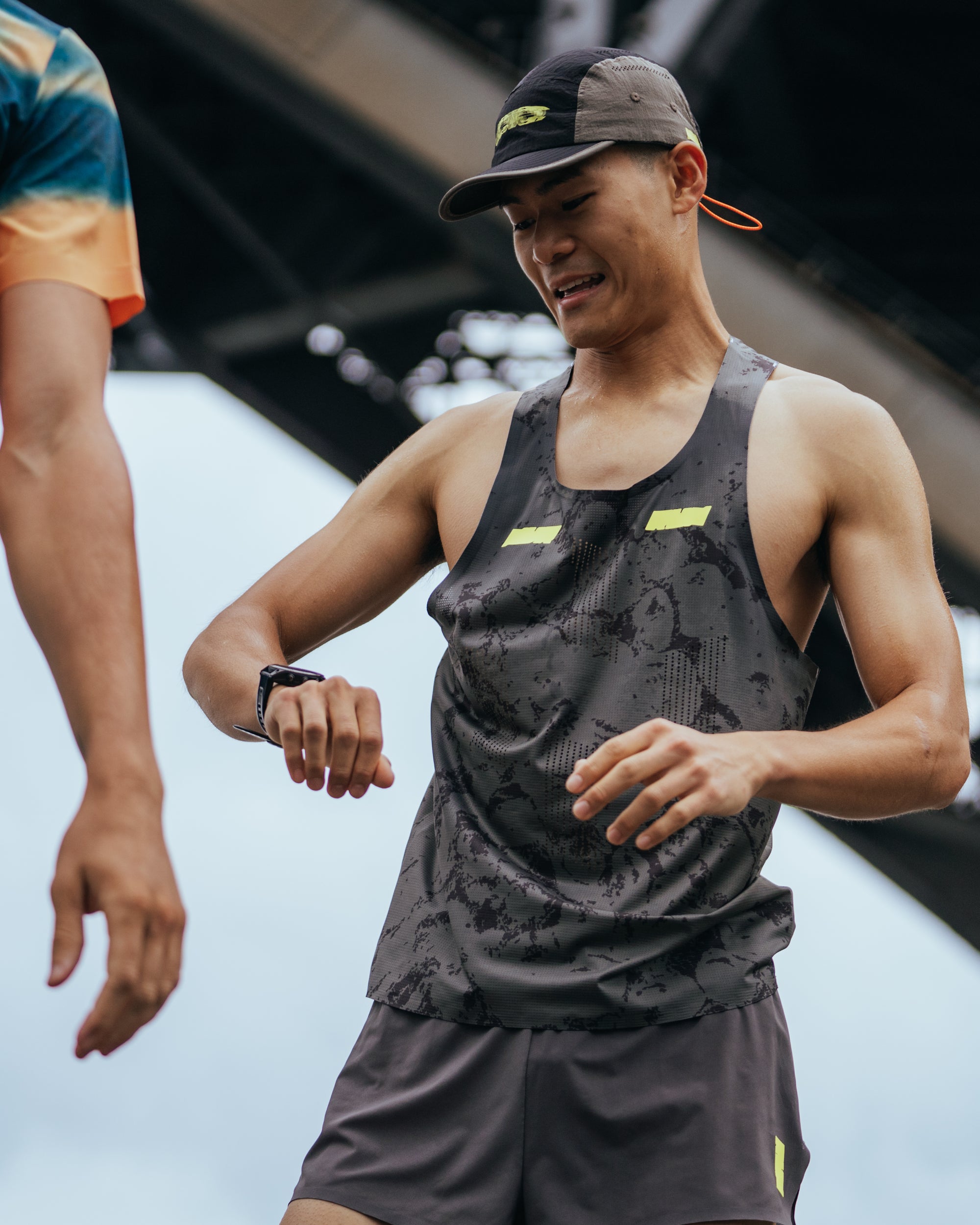BLUR SINGLET