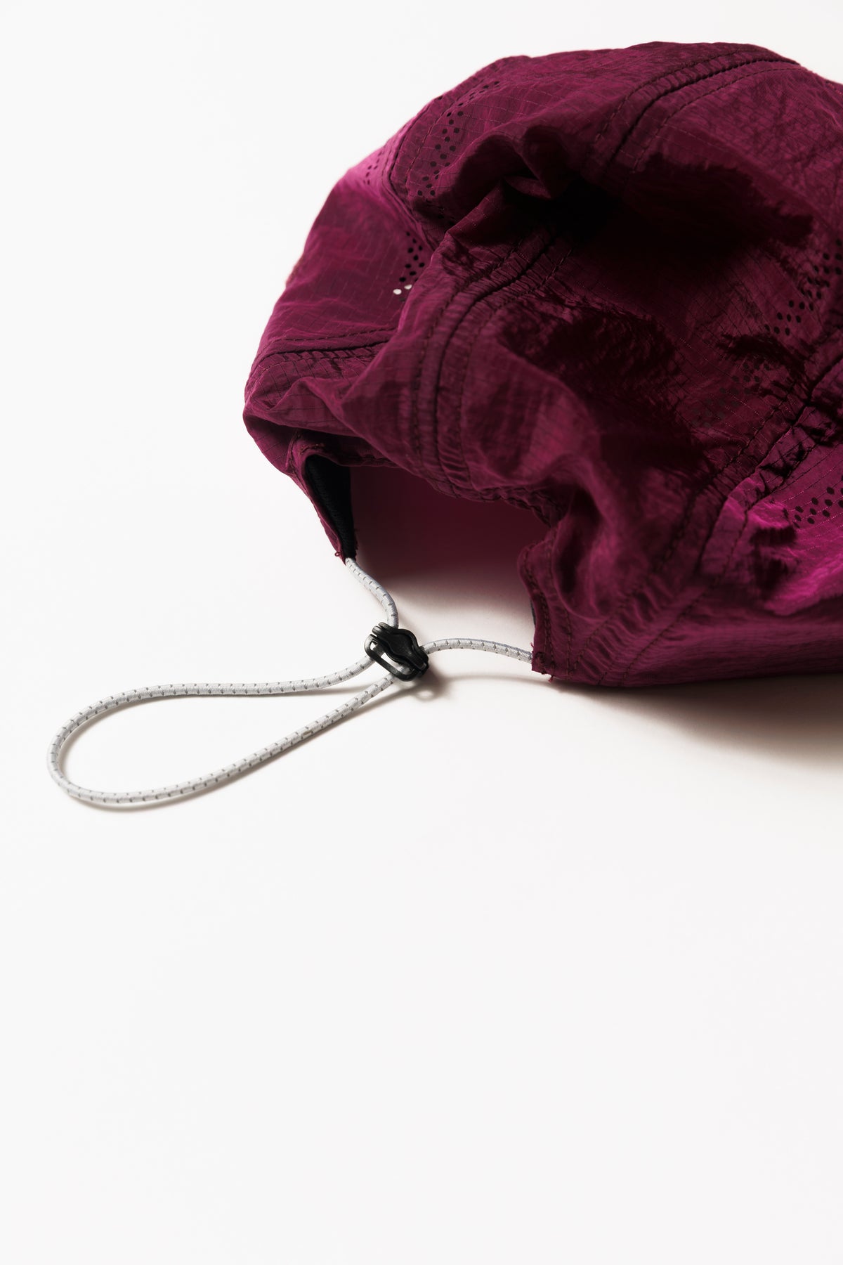 OUTLINE CAP
