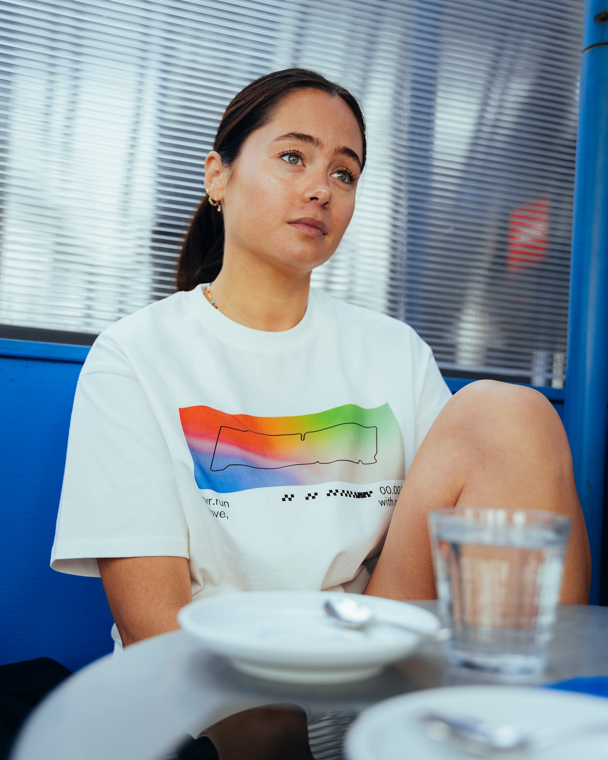 GRADIENT TEE