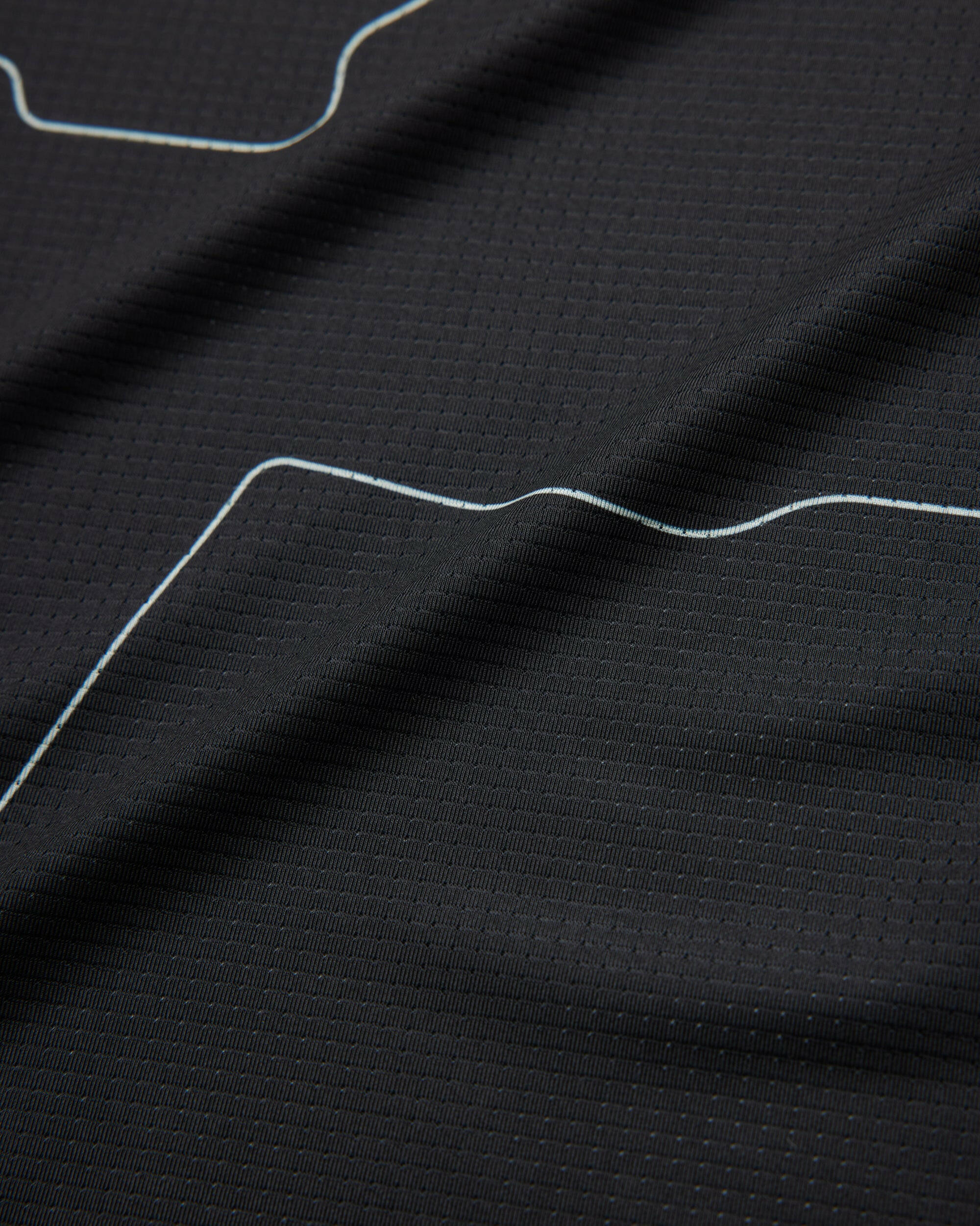 OUTLINE SINGLET